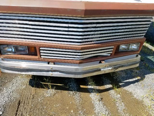 M50DA7J024955 - 1978 DODGE MOTORHOME TWO TONE photo 9