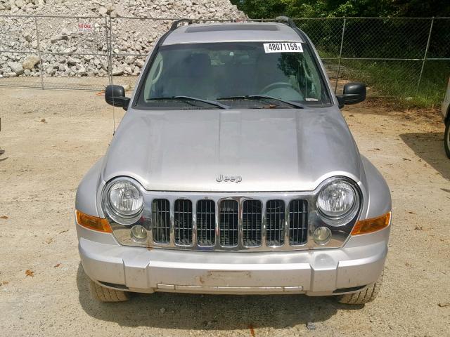 1J4GL58K85W650461 - 2005 JEEP LIBERTY LI SILVER photo 9