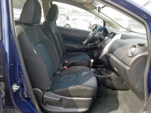 3N1CE2CP5JL356518 - 2018 NISSAN VERSA NOTE BLUE photo 5