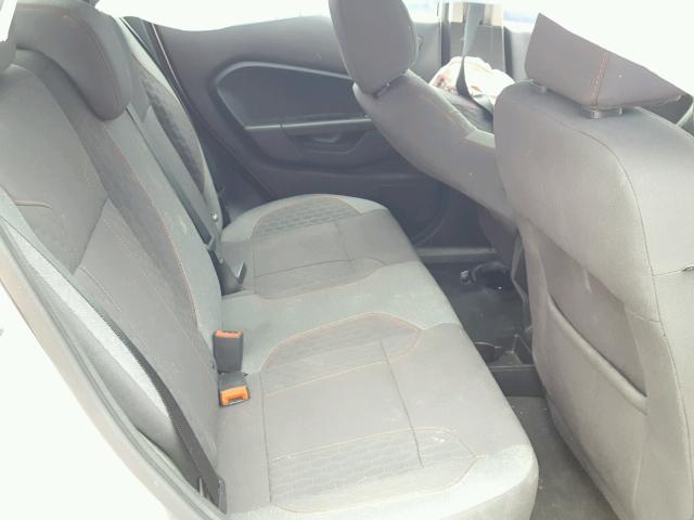 3FADP4EJXFM123595 - 2015 FORD FIESTA SE SILVER photo 6