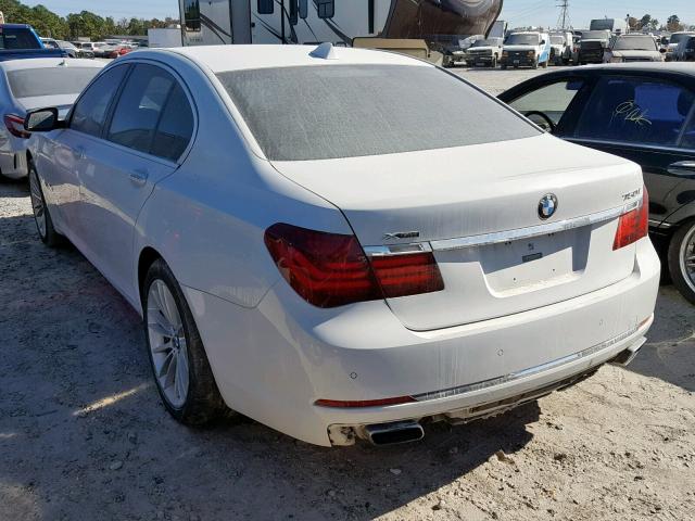 WBAYB6C57DD223588 - 2013 BMW 750I XDRIV WHITE photo 3