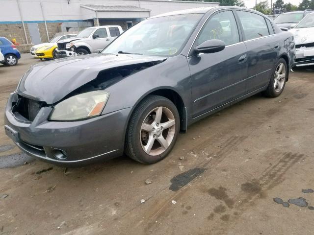 1N4BL11E55C137057 - 2005 NISSAN ALTIMA SE GRAY photo 2