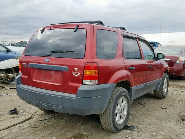 1FMYU93185KB23388 - 2005 FORD ESCAPE XLT RED photo 4