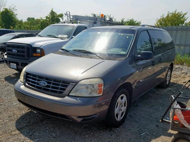 2FMZA51625BA45639 - 2005 FORD FREESTAR S GRAY photo 2