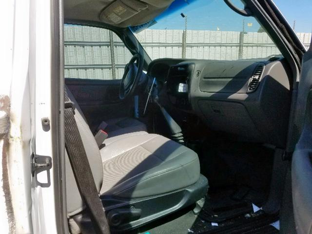 1FTYR10D55PA13083 - 2005 FORD RANGER WHITE photo 5