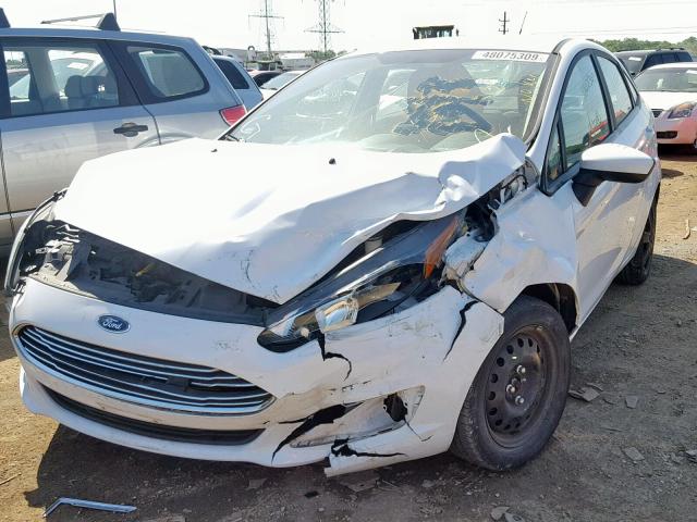 3FADP4AJ0FM148785 - 2015 FORD FIESTA S WHITE photo 2