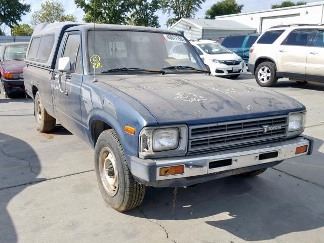 JT4RN44D4C0099228 - 1982 TOYOTA PICKUP / C BLUE photo 1