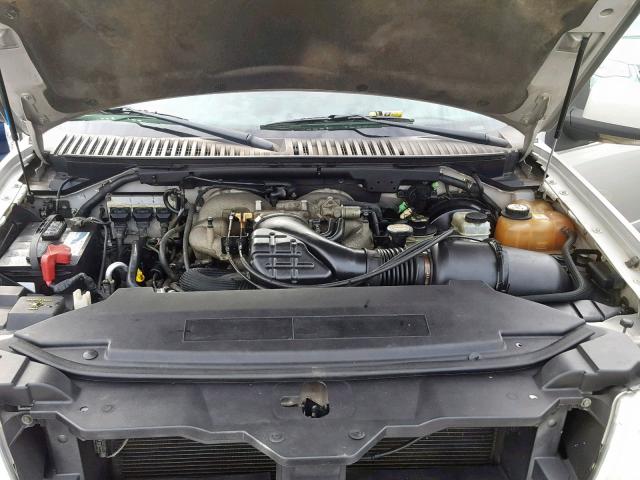 5LMFU28R33LJ03907 - 2003 LINCOLN NAVIGATOR TAN photo 7