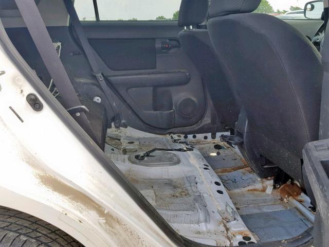 JTLZE4FE3A1106929 - 2010 TOYOTA SCION XB 白色 照片 6