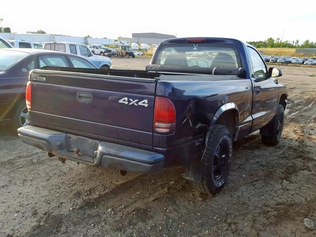 1B7GG26X3XS309275 - 1999 DODGE DAKOTA PURPLE photo 4