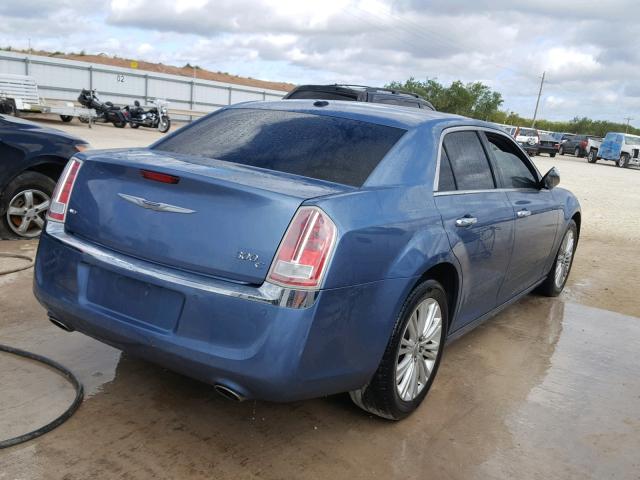 2C3CK6CT6BH557787 - 2011 CHRYSLER 300C BLUE photo 4