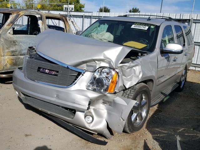 1GKFK13017J102194 - 2007 GMC YUKON TAN photo 2