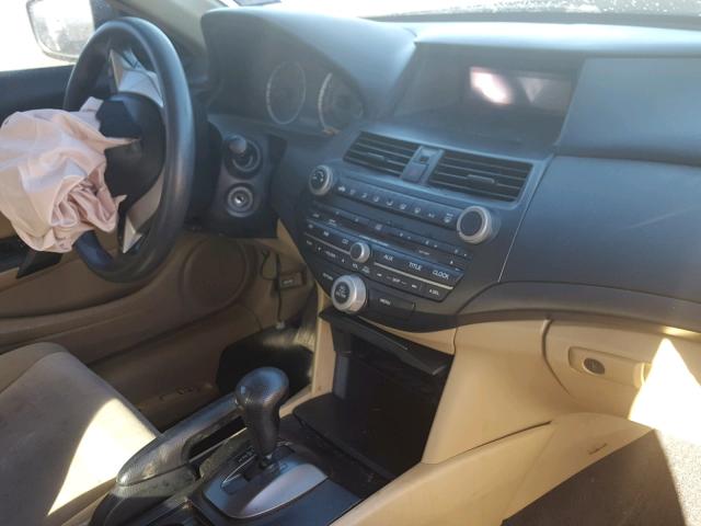 1HGCS12368A002086 - 2008 HONDA ACCORD LX- GRAY photo 9