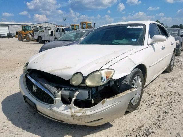 2G4WD582561268276 - 2006 BUICK LACROSSE C WHITE photo 2