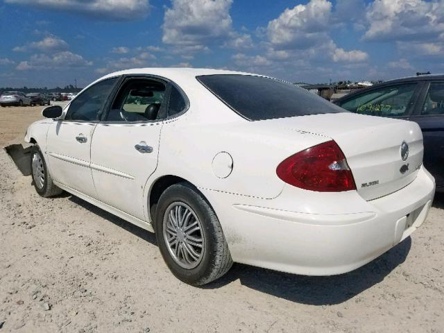 2G4WD582561268276 - 2006 BUICK LACROSSE C WHITE photo 3