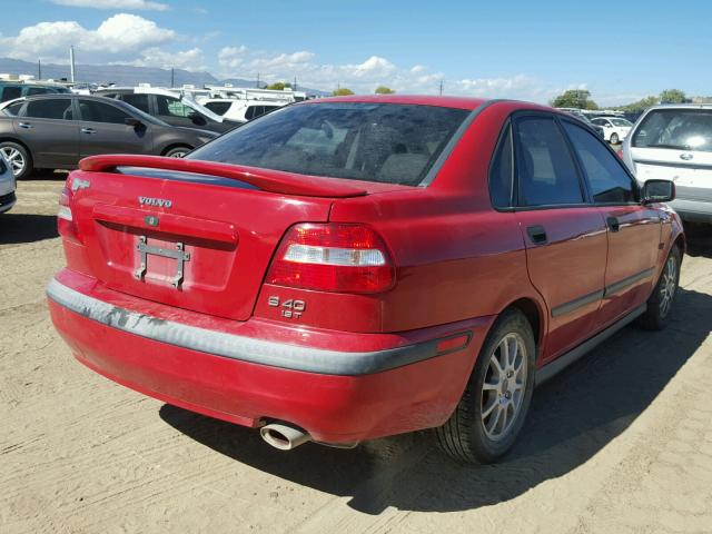 YV1VS29582F847207 - 2002 VOLVO S40 1.9T RED photo 4