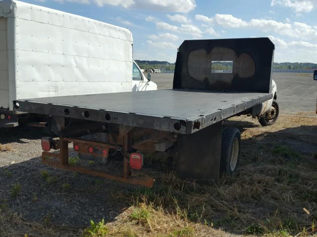 1FDAF56F81EA51645 - 2001 FORD F550 SUPER WHITE photo 4