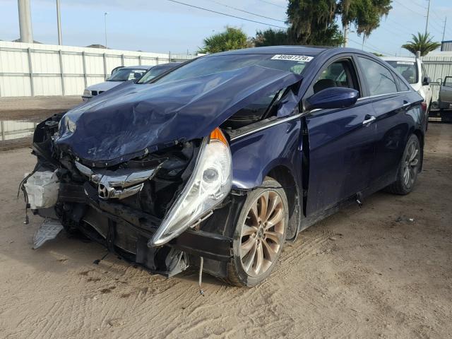 5NPEC4AC7CH357602 - 2012 HYUNDAI SONATA SE BLUE photo 2