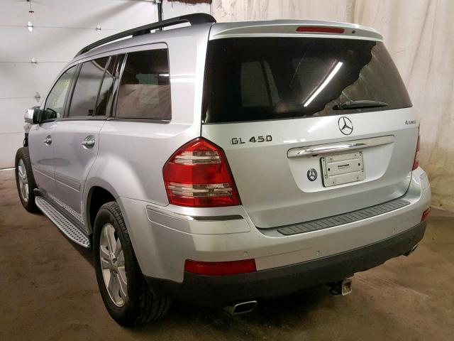 4JGBF71E49A464034 - 2009 MERCEDES-BENZ GL 450 4MA SILVER photo 3