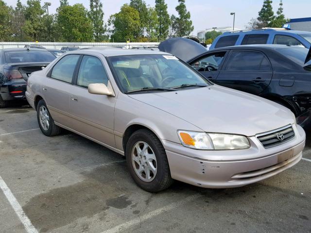 4T1BG22KX1U077494 - 2001 TOYOTA CAMRY CE BEIGE photo 1