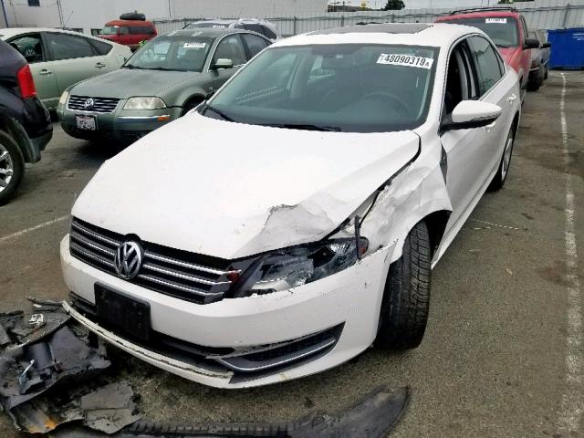 1VWBH7A35CC026385 - 2012 VOLKSWAGEN PASSAT SE WHITE photo 2