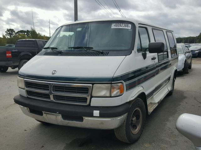 2B6HB21Y6VK599655 - 1997 DODGE RAM VAN B2 WHITE photo 2