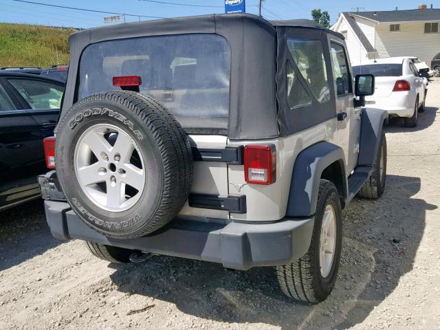 1J4FA24197L179986 - 2007 JEEP WRANGLER X SILVER photo 4