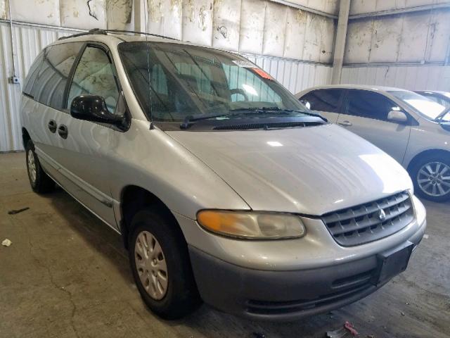 2P4FP25B6YR586311 - 2000 PLYMOUTH VOYAGER GRAY photo 1