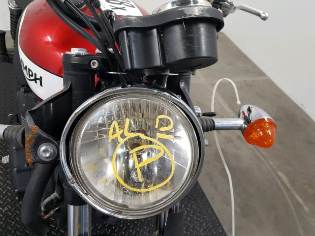 SMT900K1XFT700100 - 2015 TRIUMPH MOTORCYCLE BONNEVILLE RED photo 10