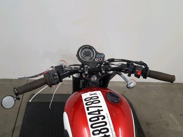 SMT900K1XFT700100 - 2015 TRIUMPH MOTORCYCLE BONNEVILLE RED photo 8