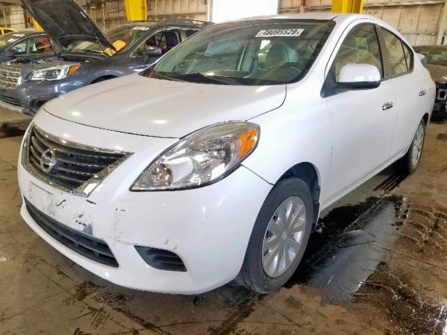 3N1CN7AP2CL940801 - 2012 NISSAN VERSA S WHITE photo 2