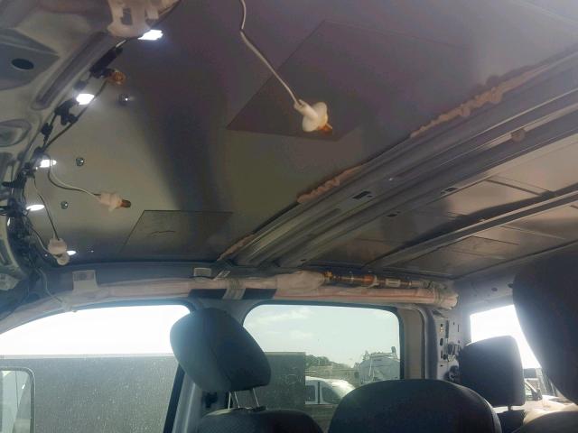 3C63RPGL4EG174448 - 2014 RAM 3500 ST WHITE photo 9