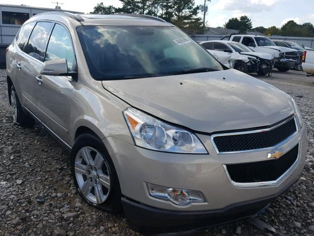 1GNKRGED9BJ177525 - 2011 CHEVROLET TRAVERSE L TAN photo 1