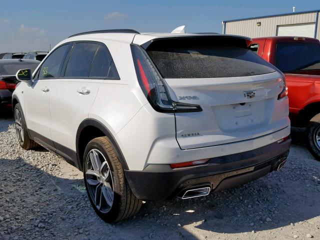 1GYFZER43KF229348 - 2019 CADILLAC XT4 SPORT WHITE photo 3