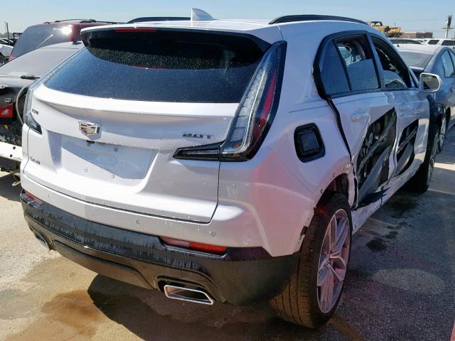 1GYFZER43KF229348 - 2019 CADILLAC XT4 SPORT WHITE photo 4