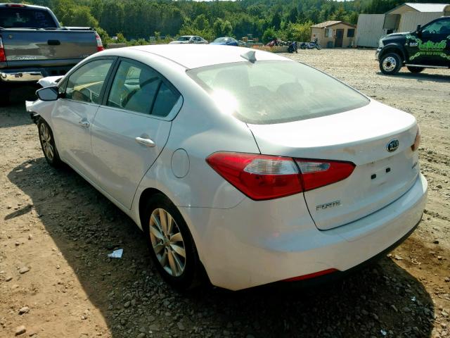 KNAFX4A86F5307084 - 2015 KIA FORTE EX WHITE photo 3