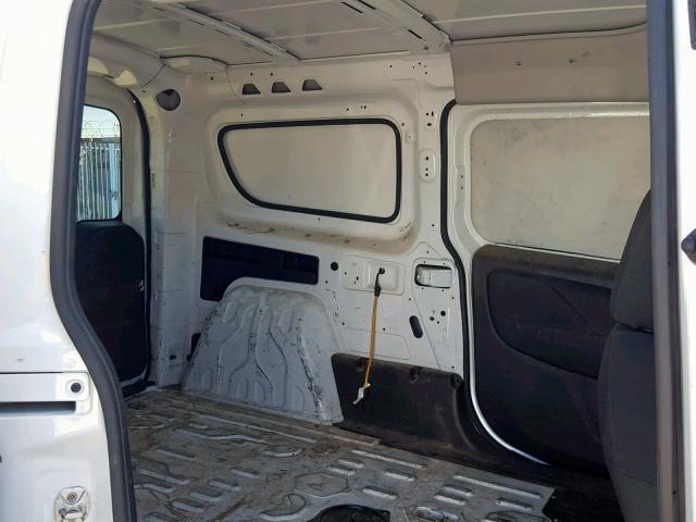 ZFBERFAT4G6B45305 - 2016 RAM PROMASTER 白色 照片 6