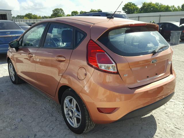 3FADP4EJ7HM130782 - 2017 FORD FIESTA SE ORANGE photo 3