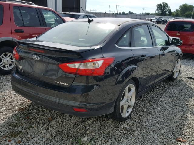 1FAHP3J21CL462236 - 2012 FORD FOCUS TITA BLACK photo 4