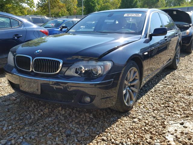 WBAHN83547DT65386 - 2007 BMW 750 BLUE photo 2