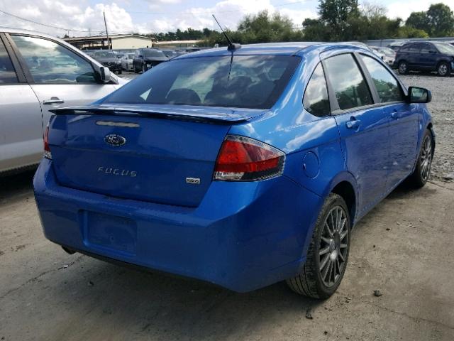 1FAHP3GN0BW139813 - 2011 FORD FOCUS SES BLUE photo 4