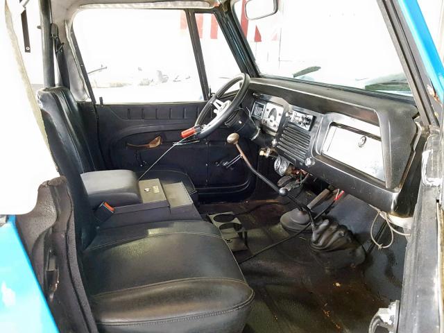 8705F1757375 - 1969 JEEP COMMANDO BLUE photo 5