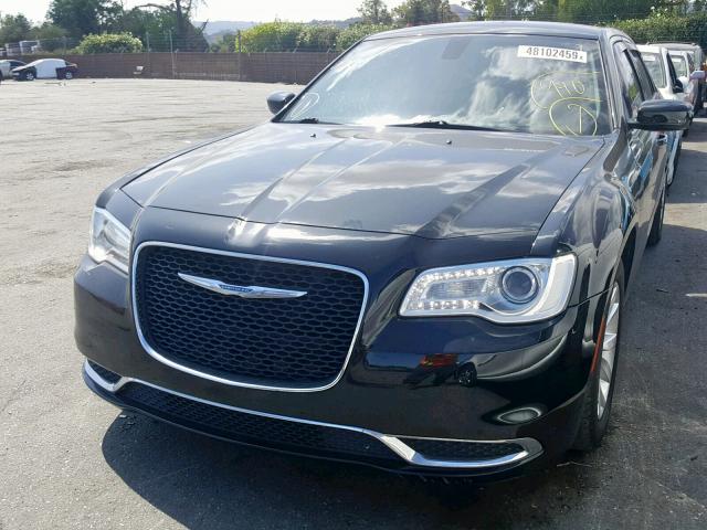 2C3CCAAG6FH807220 - 2015 CHRYSLER 300 LIMITE BLACK photo 2