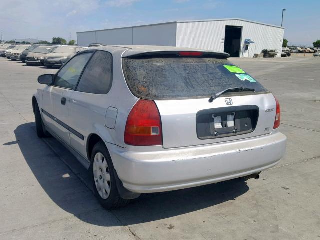 2HGEJ6448WH120220 - 1998 HONDA CIVIC DX SILVER photo 3