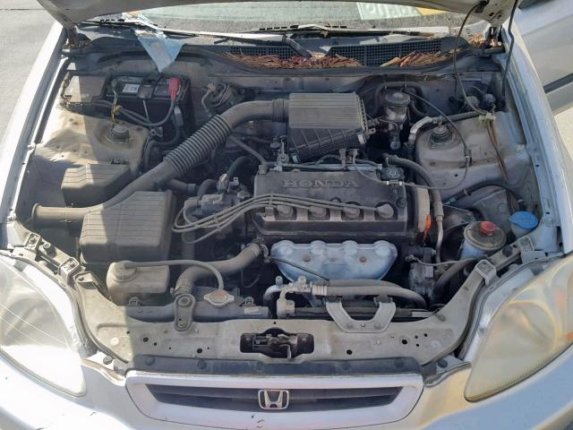 2HGEJ6448WH120220 - 1998 HONDA CIVIC DX SILVER photo 7