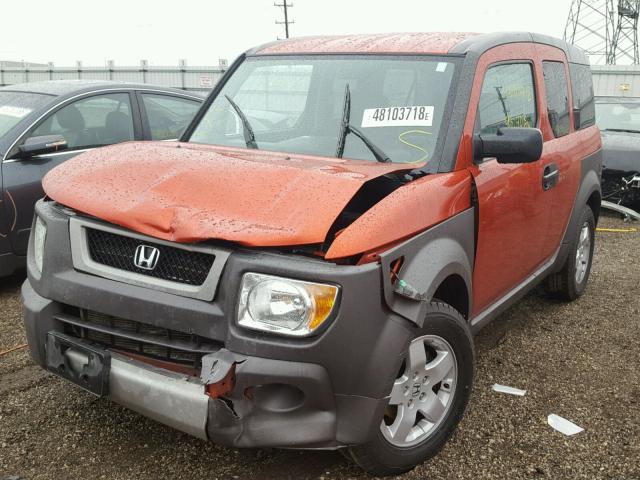 5J6YH28564L035681 - 2004 HONDA ELEMENT EX ORANGE photo 2