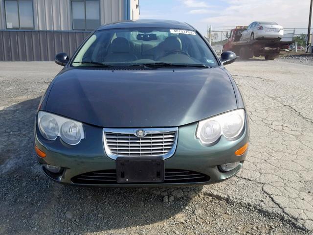 2C3HE66G74H597360 - 2004 CHRYSLER 300M GREEN photo 9