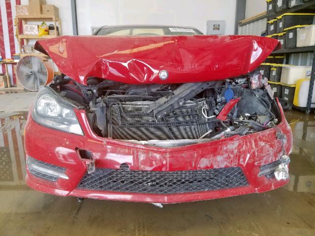 WDDGF4HB0DR263641 - 2013 MERCEDES-BENZ C 250 RED photo 9