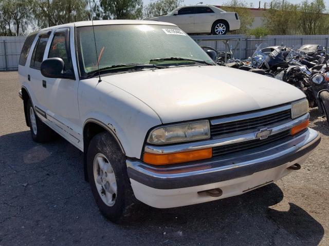 1GNDT13W9W2166732 - 1998 CHEVROLET BLAZER SILVER photo 1