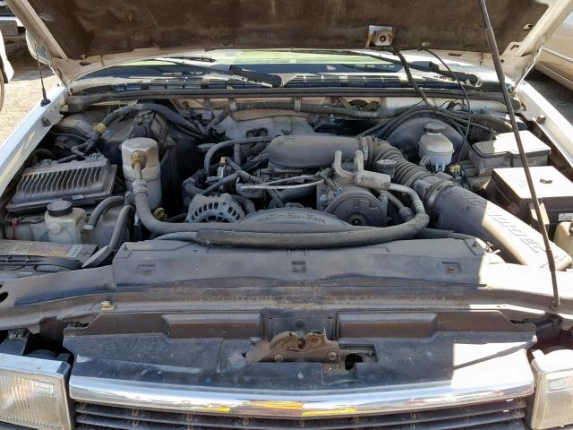 1GNDT13W9W2166732 - 1998 CHEVROLET BLAZER SILVER photo 7